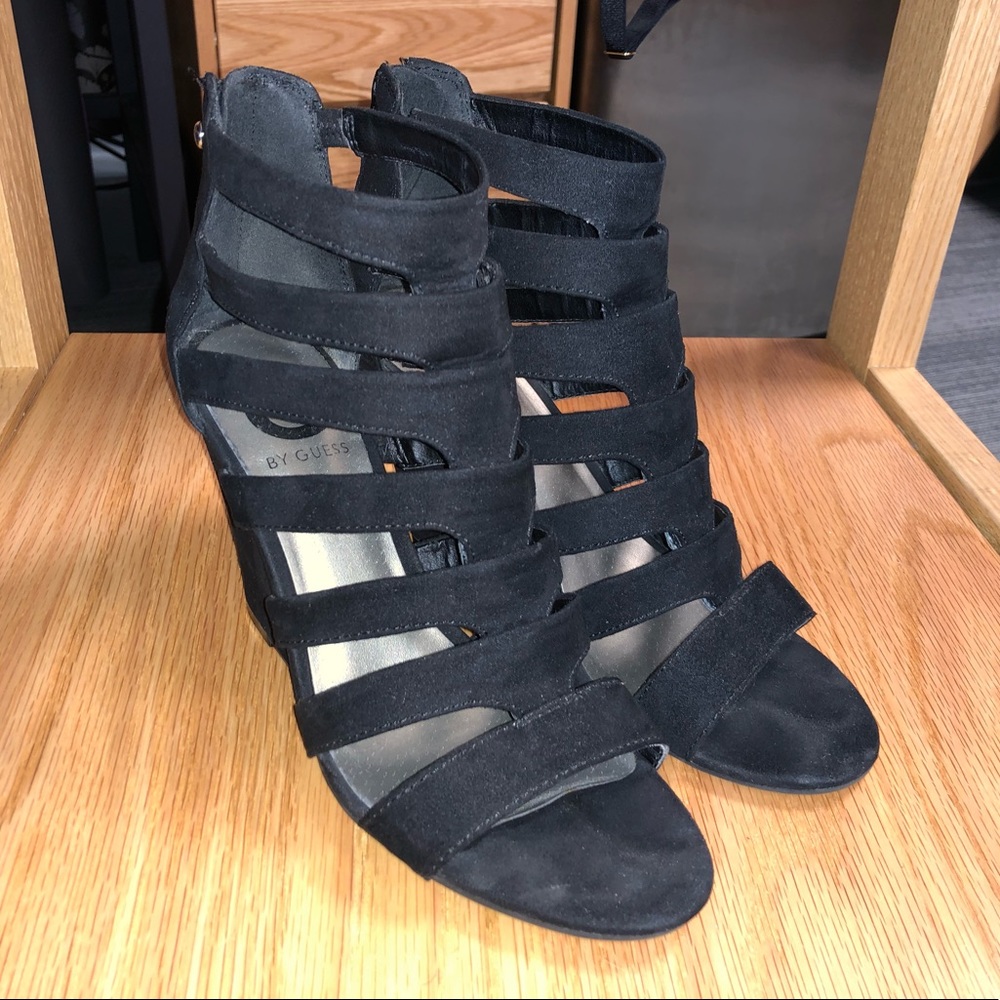 guess black strappy heels